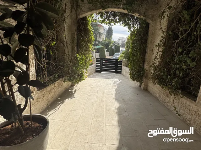 روف 360 للبيع "عبدون" - قريب حديقه بنك الاسكان