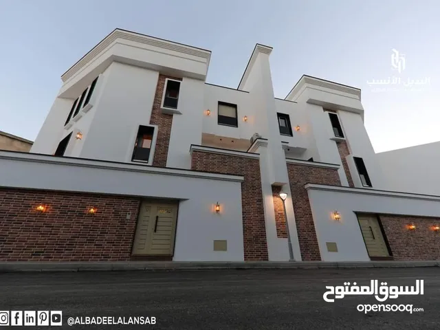380m2 More than 6 bedrooms Villa for Rent in Tripoli Zanatah