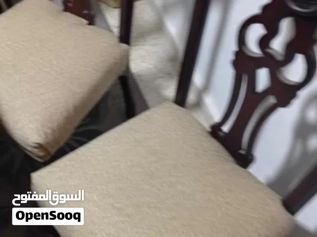طاولة سفرة مع 8 كراسي