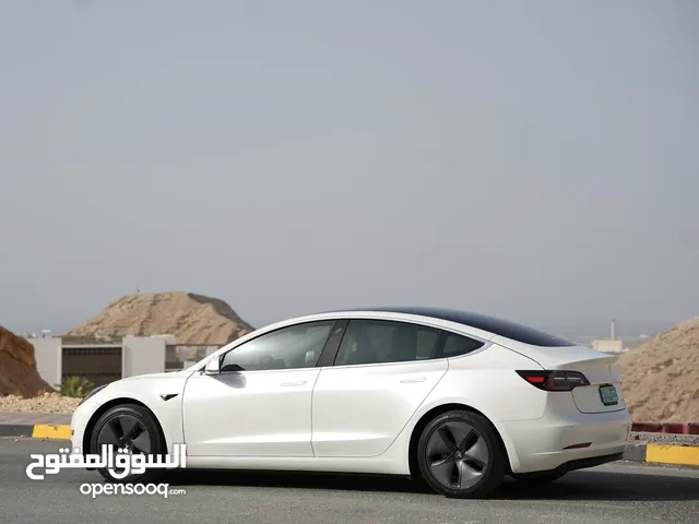 Used Tesla Model 3 in Al Batinah