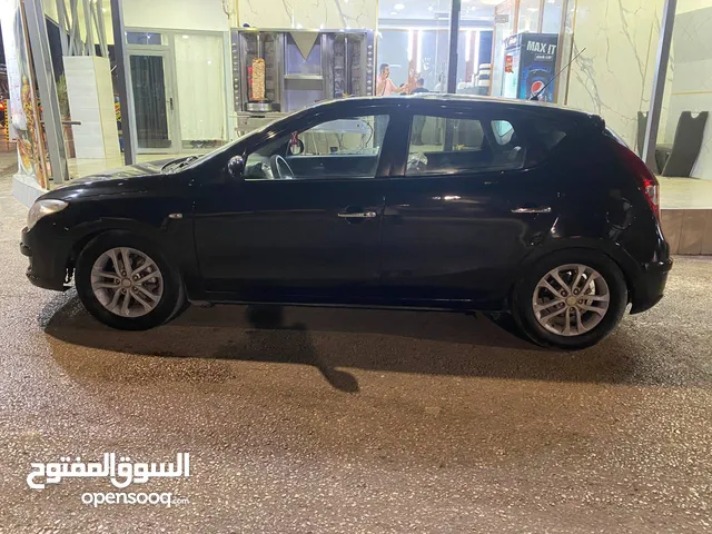 هيونداي ثيرتي 2008