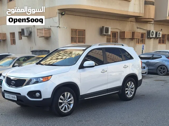 Used Kia Sorento in Ajman