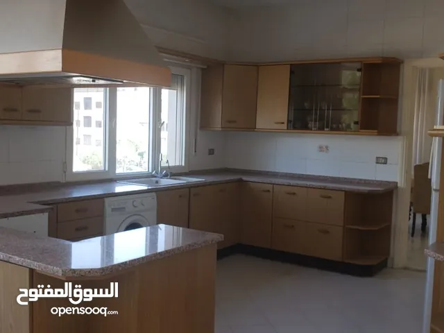 380m2 4 Bedrooms Apartments for Sale in Amman 4th Circle
