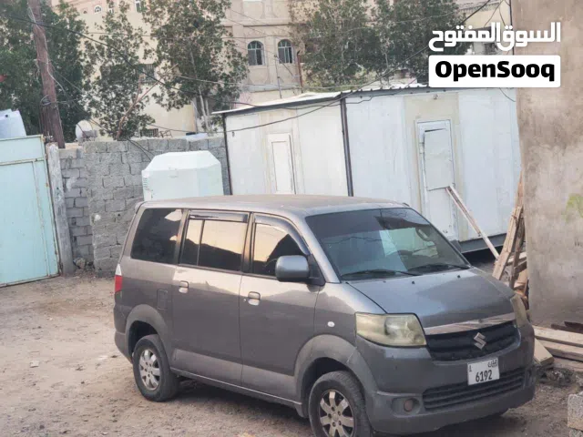 2012 سوزوكي APV