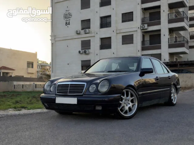1997, مرسيدس بنز, الفئة-E, E 200