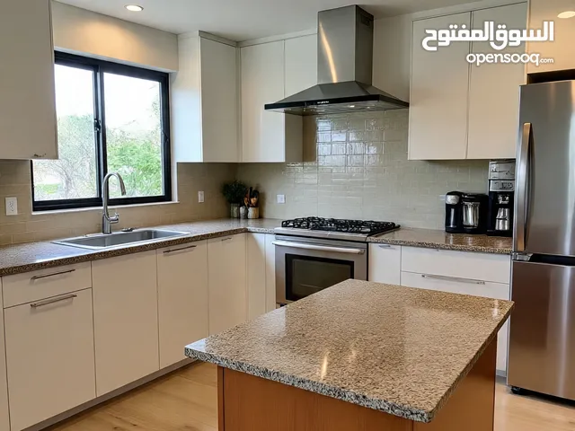 طالب ممول لمشروع معرض مطابخ