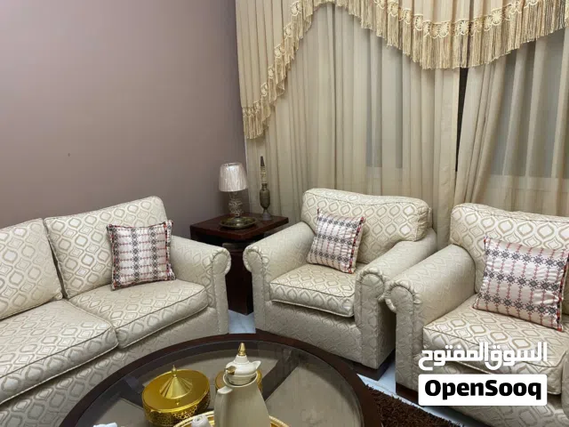 طقم كنب للبيع