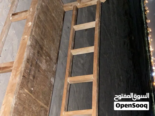 للبيع كرسين حطب