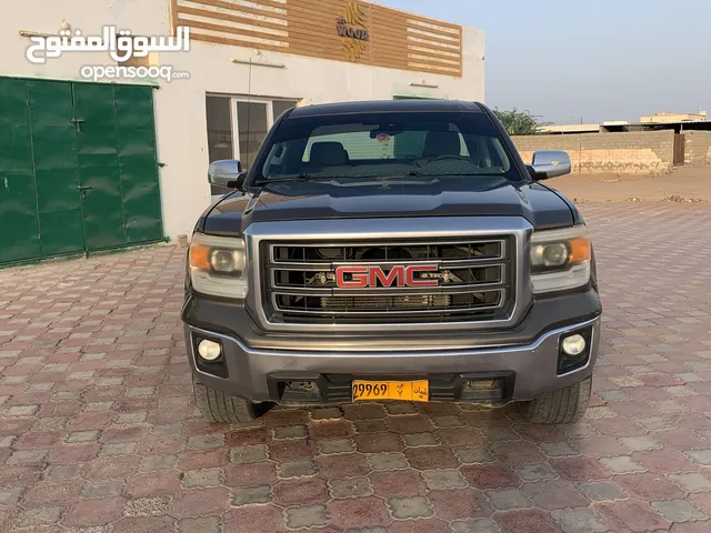 سياره جي ام سي نظيفه وأموره طيبه