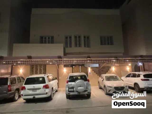 700 m2 More than 6 bedrooms Villa for Sale in Al Jahra Saad Al Abdullah