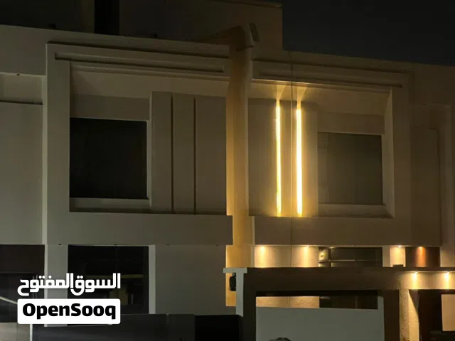 300 m2 5 Bedrooms Villa for Sale in Muscat Amerat