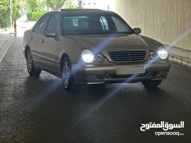 مرسيدس E200 96 محوله كامل لل2002