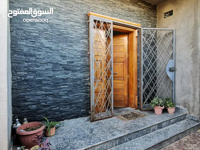 620 m2 More than 6 bedrooms Townhouse for Sale in Tripoli Ain Zara