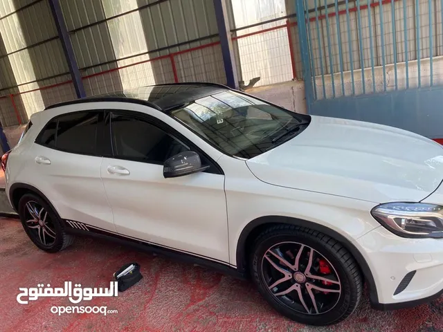 مرسيدس GLA 250 4MATIC