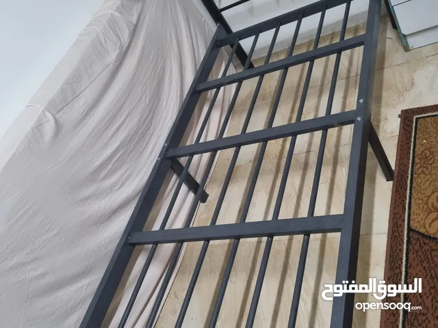 تخت حديد للبيع