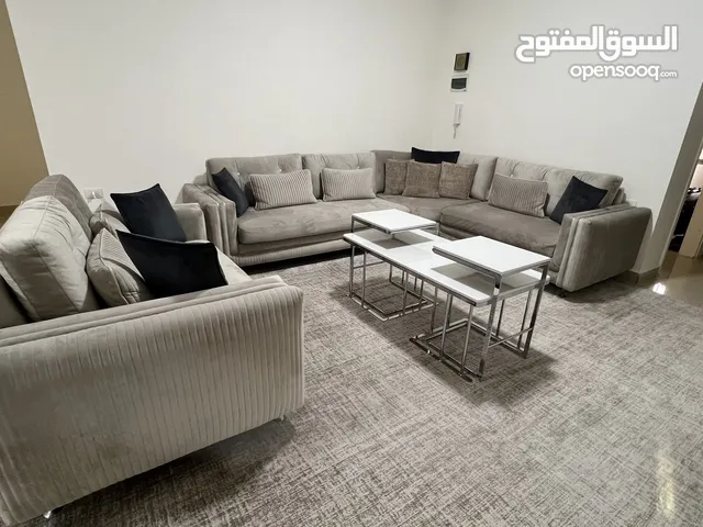 طقم كورنر فخم جدا من مفروشات الاصالة شبه جديد