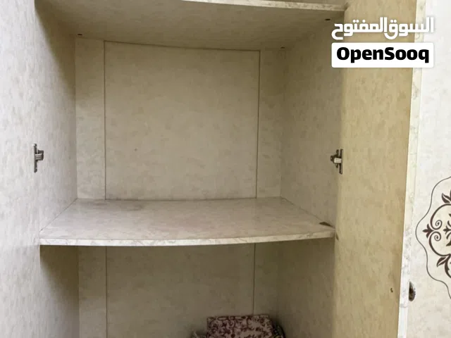 غرفة نوم مستعمله