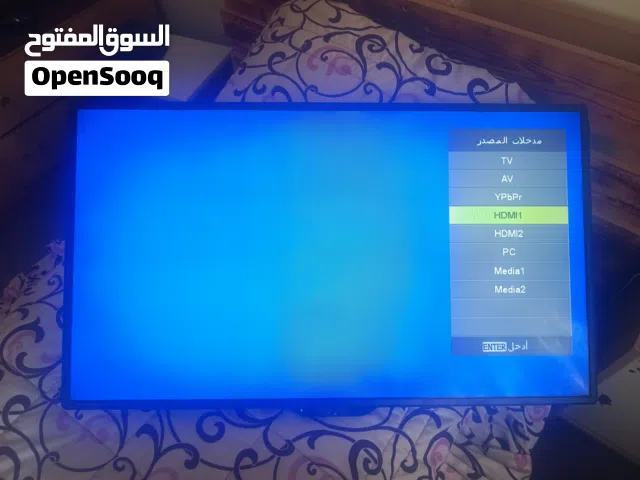 شاشه ستار 40xللبيع عادي مش سمارت 50 دينار