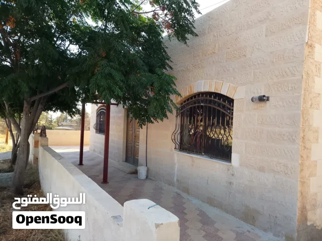 منزل مستقل جميع الخدمات منطقه هادئه ومطله