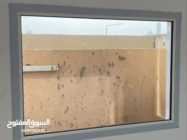 أعمال زجاج وألمنيوم