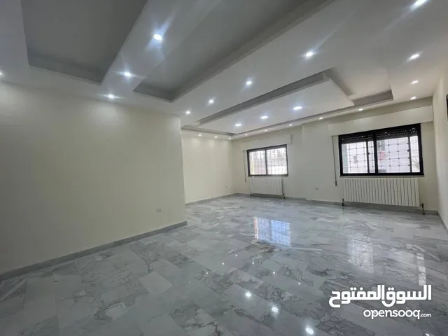 200 m2 3 Bedrooms Apartments for Sale in Amman Um El Summaq
