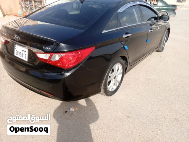 سوناتا محرك كمبيو صاله مكيف ماشاءالله  محرك 20لعادي سياره فل معاده فتحه