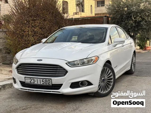 2013 فورد فيوجن Titanium