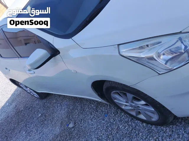 Used Nissan Tiida in Al Batinah