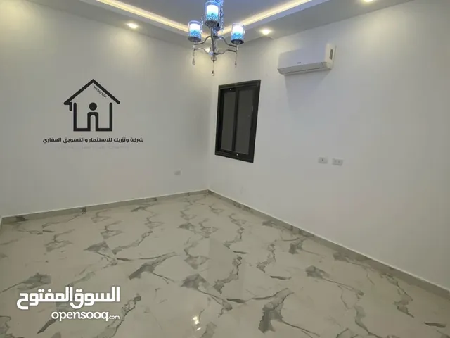 265m2 5 Bedrooms Apartments for Sale in Tripoli Al-Nofliyen