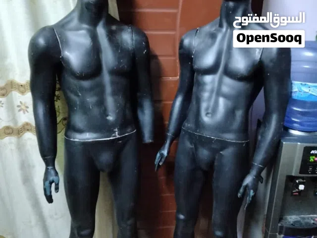 مينيكينات لسه جديده فيها حاجات بسيطه