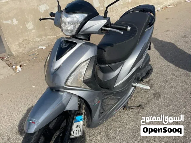 اسكوتر فيحوري.اس تي بلس 200 سي سي