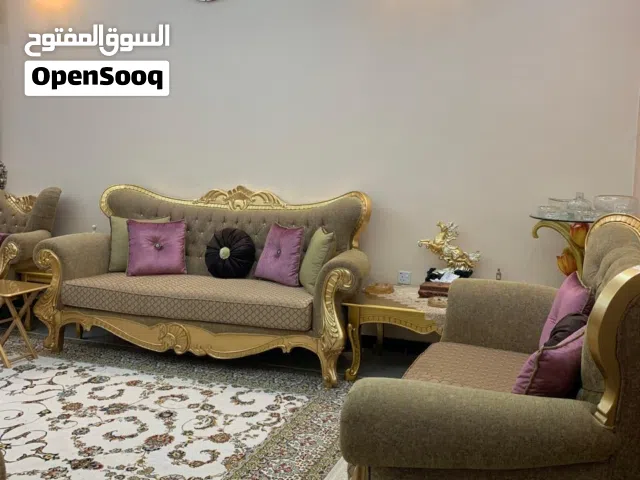400 m2 5 Bedrooms Villa for Rent in Basra Mnawi Basha