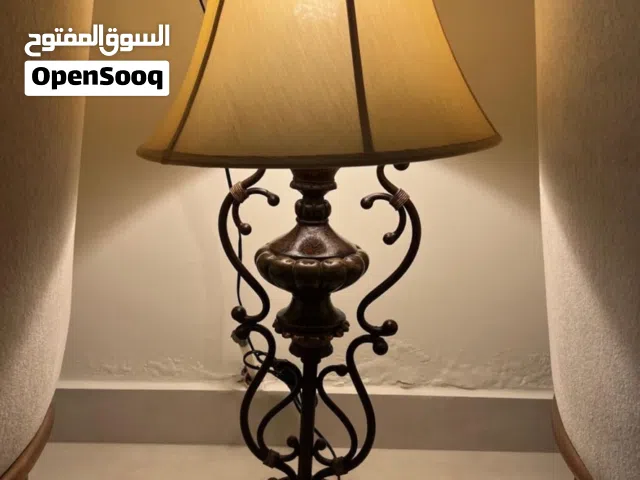 للبيع تيبل لامب حديد مزخرف ثقيل