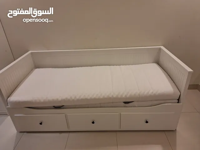 ikea day bed used less than a year