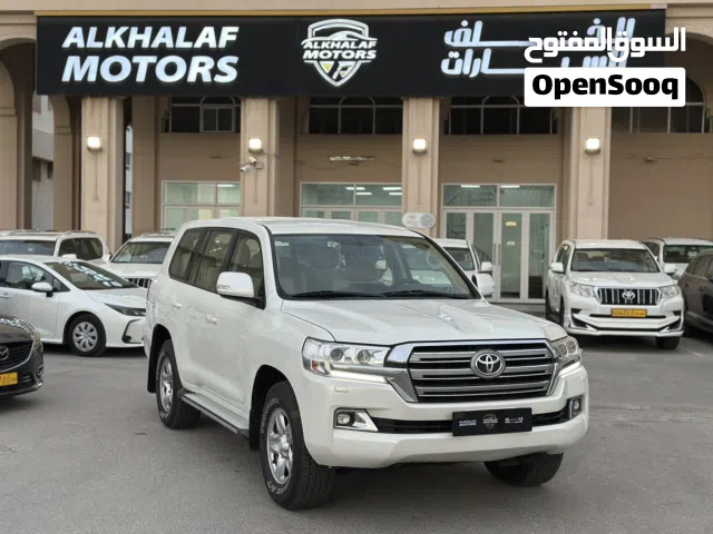 Used Toyota Land Cruiser in Muscat
