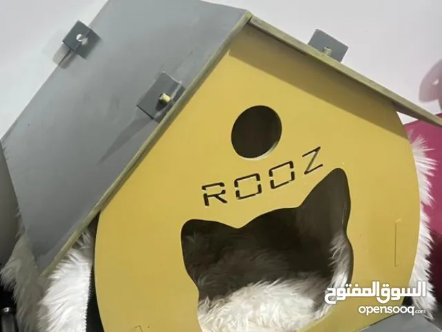 بيت للقطط واغراضها وقفص همتارو