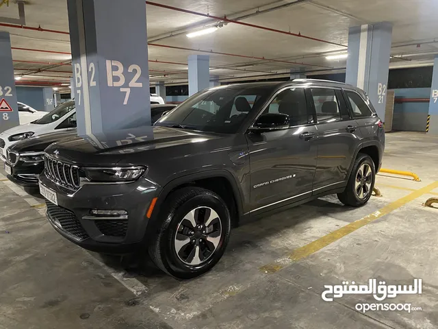 Used Jeep Grand Cherokee in Baghdad