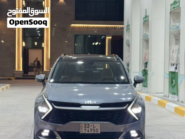 كيا سبورتج 2023 وكاله نم خليجيه محرك 2000 لون سلفر (رصاصي )ماشيه 43الف كيلو