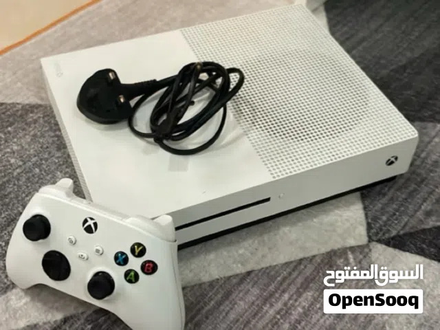 سلام عليكم اكس بوكس ون اس للبيع حالة اكس بوكس نظيفه جدا
