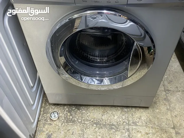 LG 9 - 10 Kg Washing Machines in Zarqa