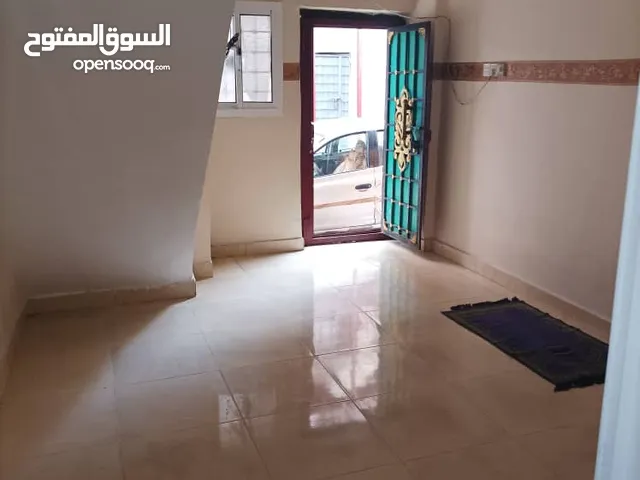 20m2 1 Bedroom Townhouse for Sale in Aden Crater