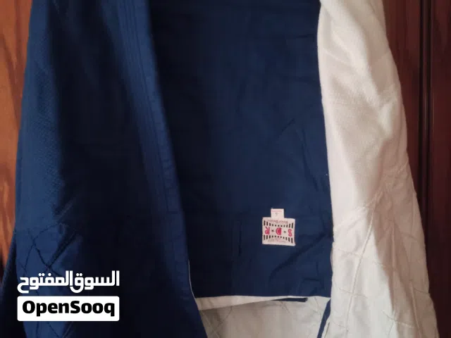 بدلة جودو دولية ثقيلة للبيع