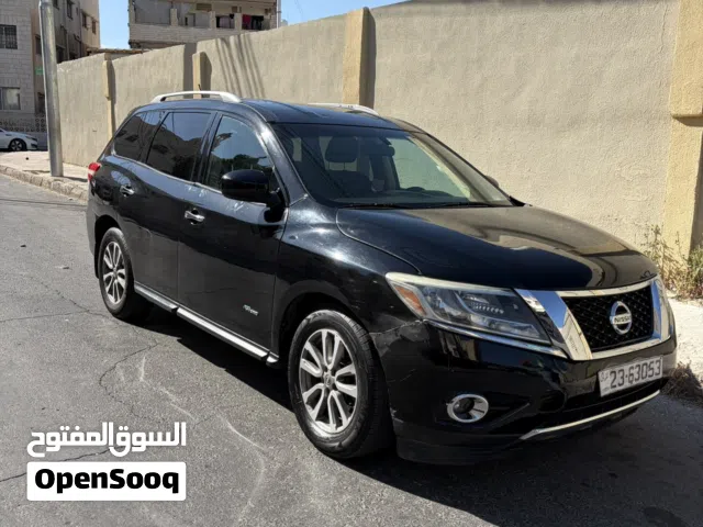 2014 نيسان باثفايندر SV