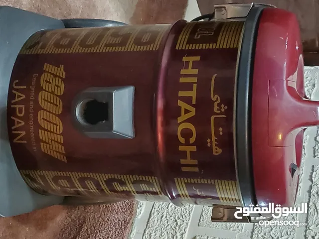 للبيع مكنسة كهرباء نوعيته هيتاشي الاصلي ياباني وكاله مضمون عادها نضيف كرت 1800وات بسعر37000الف جميع