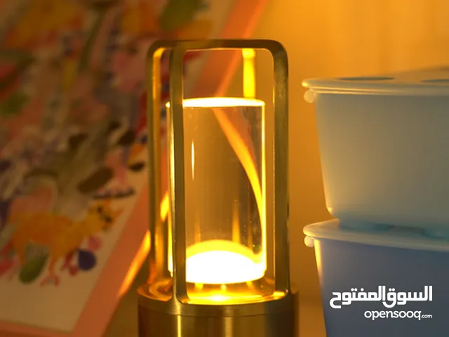 تيبل لامب ستيل قابل للشحن تحكم بأضاءة من حيث الشدة والخفتان