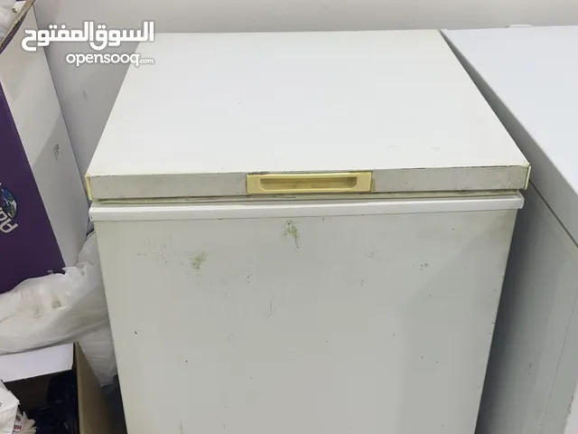 فريزر مستعمل للبيع