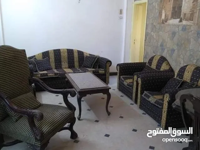 شقة للايجار سكن هادى من شارع الدقى