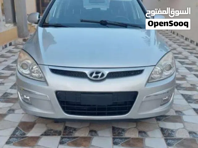 هونداي النترا 2012 نظيفة الله يبارك درجة اولى زواق براكولبي امامي