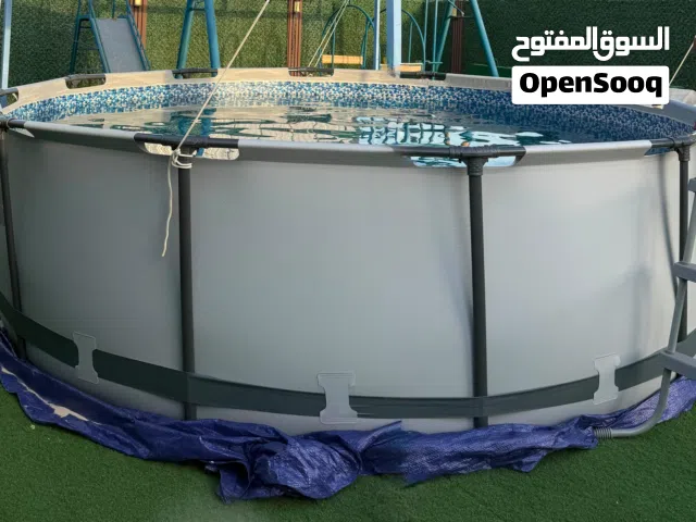 للبيع حوض سباحه