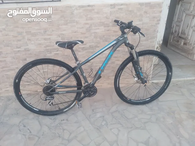 بسكليت للبيع حاجة باهية ياسر بسم الله ماشاء الله